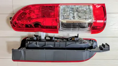 Toyota Hiace 200 Series Genuine Tail Lamp (KOITO 26-140)